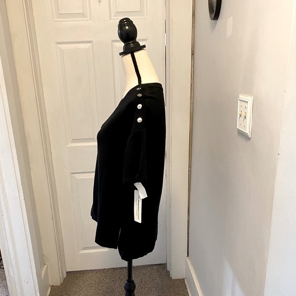 NWT, The Sweatshirt Project top, size Small - Picture 2 of 5